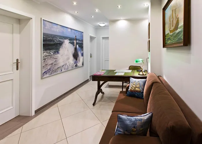 Guest house Olkuska 107 A 3*